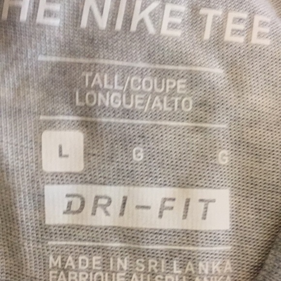 Men’s Nike Training Tee for Tall people - Picture 7 of 8